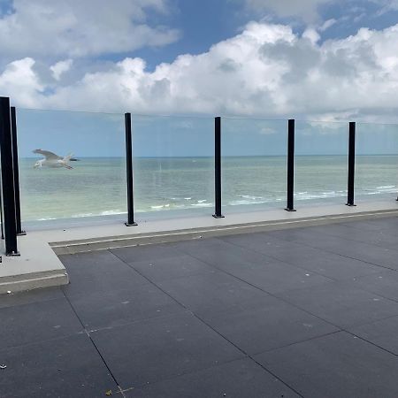 Ultra-Luxury Penthouse With A Generous Terrace And Breathtaking Sea View T71 Lägenhet Oostende Exteriör bild