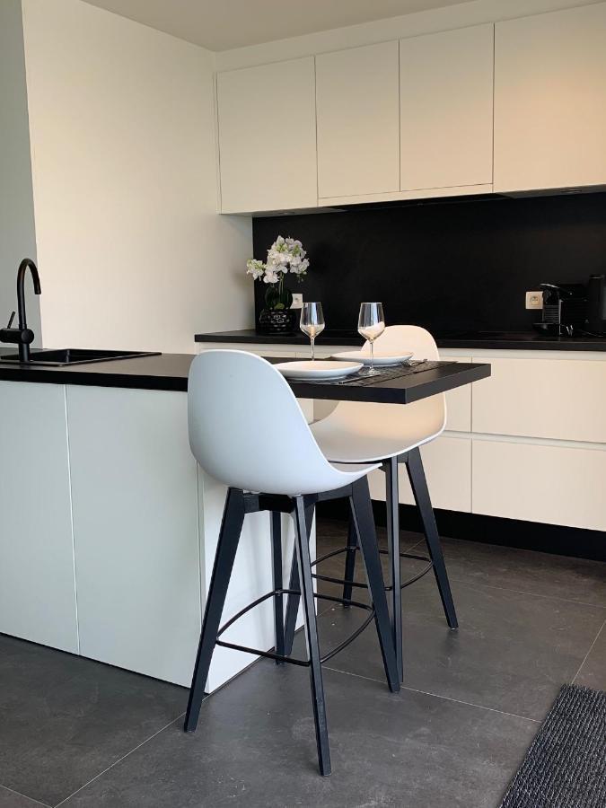 Ultra-Luxury Penthouse With A Generous Terrace And Breathtaking Sea View T71 Lägenhet Oostende Exteriör bild